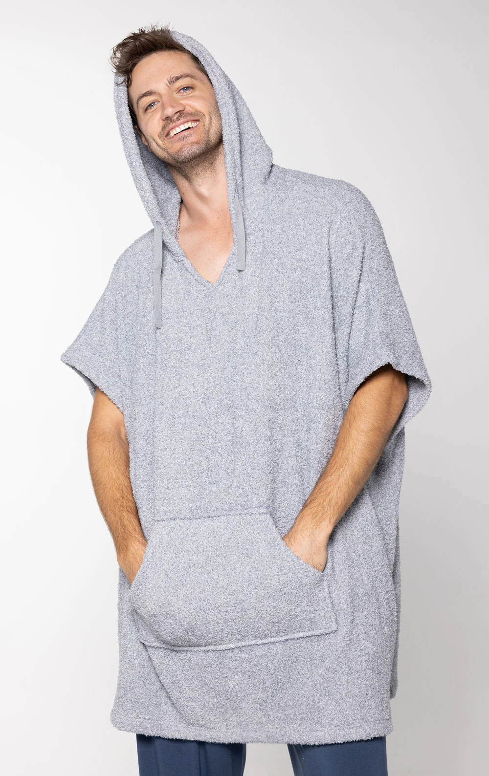 Cozy Escape Wearable Blanket - Image 8