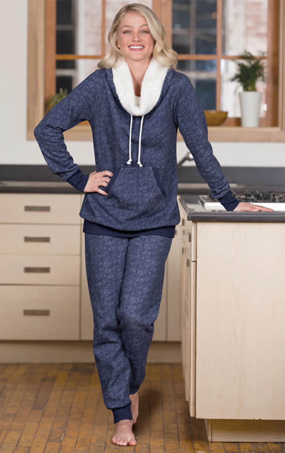 Chalet Shearling Rollneck Pajamas - Image 6