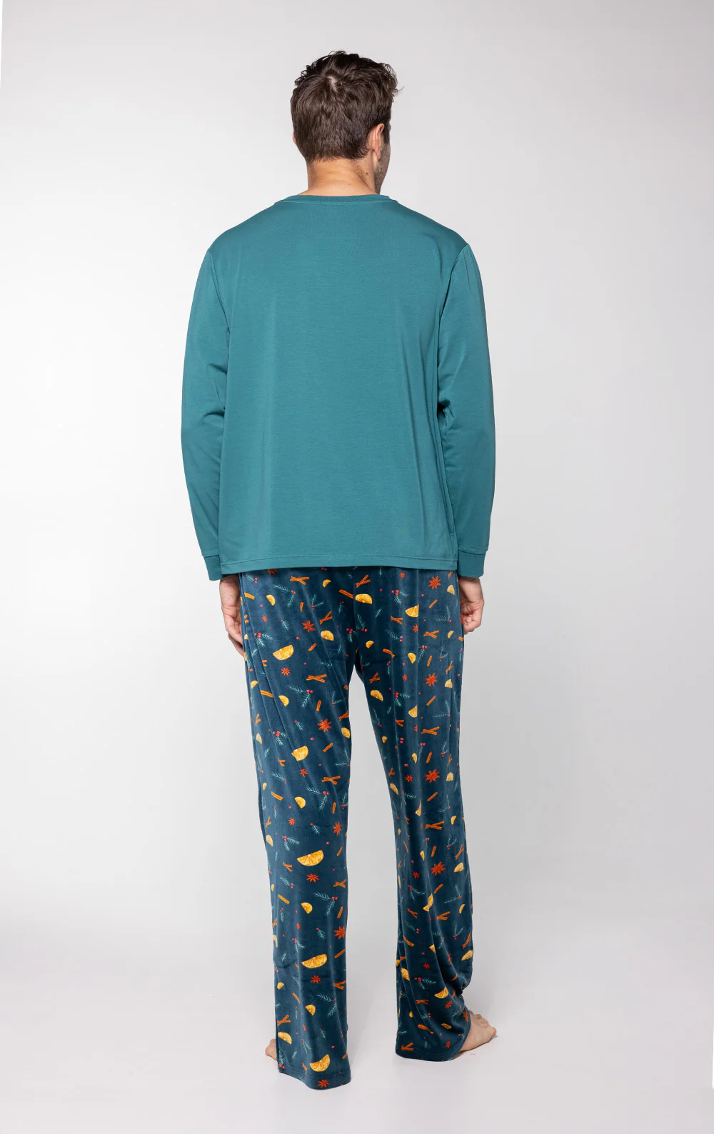 Holiday Garland Men’s Pajamas - Image 4