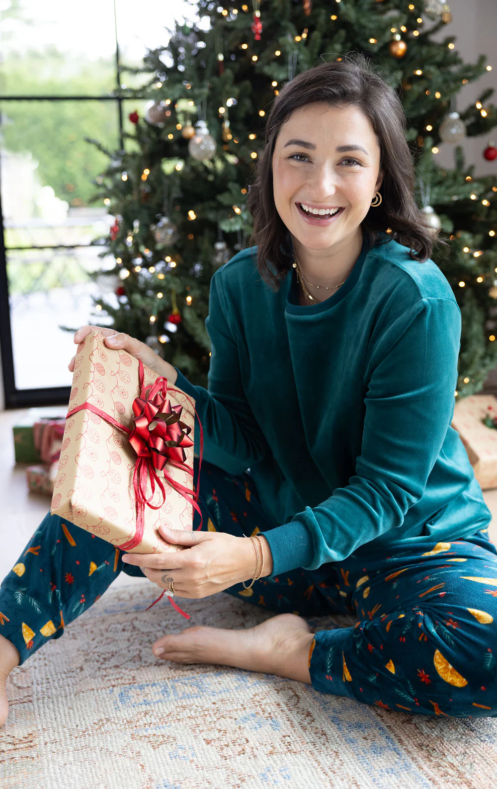 Holiday Garland Matching Couples Pajamas - Image 3