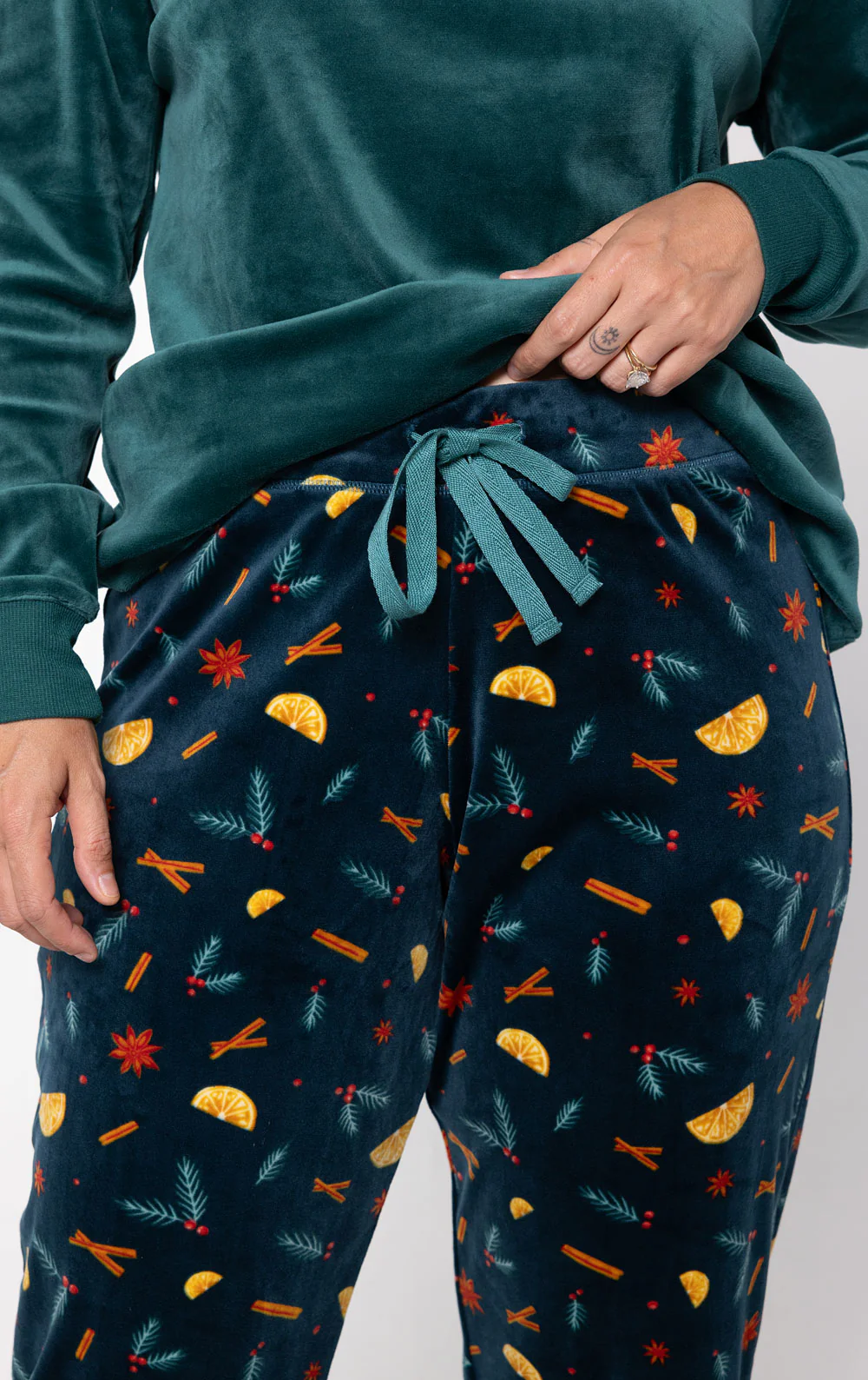 Holiday Garland Pajamas - Image 5