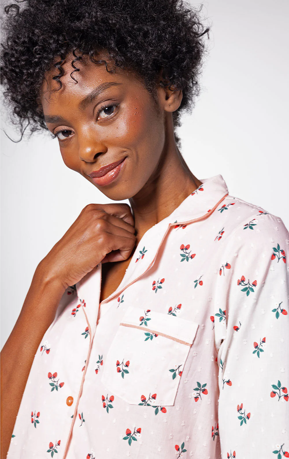 Rested Cotton Button-Front Capri Pajamas – Strawberry Cream - Image 3