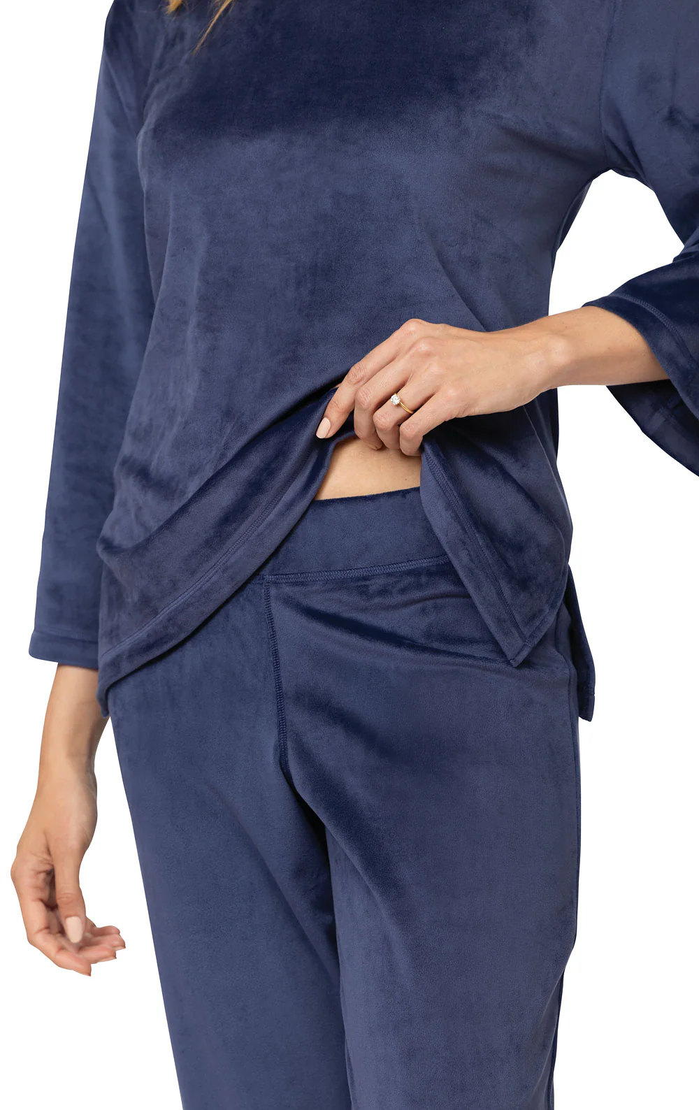 Tempting Touch Pullover Jogger Pajamas - Image 11